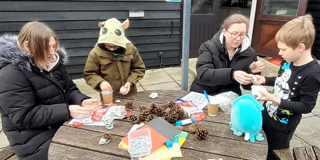 YC-Header-YoungPeople-CraftOutside