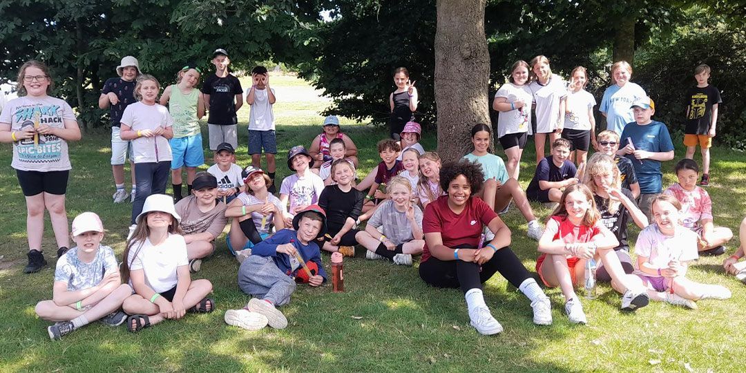 YC-Header-YoungPeople-GroupSummer